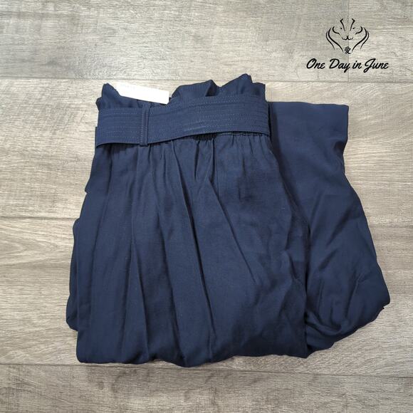 Lane Bryant Ruffle Edge Belted Ankle Pants Size 18 - Picture 6 of 6